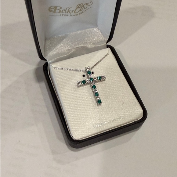 Jewelry - Elegant Sterling Silver and Emerald  Cross Pendant Necklace